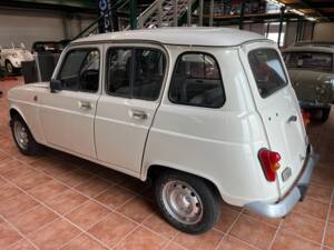 Immagine 44/54 di Renault R 4 TL (1987)