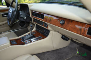Bild 26/50 von Jaguar XJS 5.3 V12 (1992)