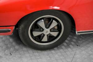 Afbeelding 35/50 van Porsche 911 2.0 L (1968)