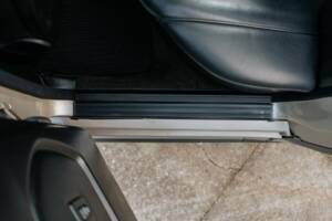 Image 28/69 de Mercedes-Benz 190 E 2.3-16 (1988)