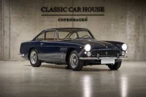 Imagen 13/90 de Ferrari 250 GT 2+2 (1963)