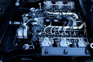 Imagen 49/50 de Ferrari 365 GTB&#x2F;4 Daytona (1971)