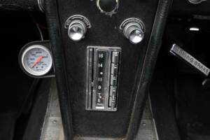 Image 13/50 de Chevrolet Corvette Sting Ray Convertible (1963)