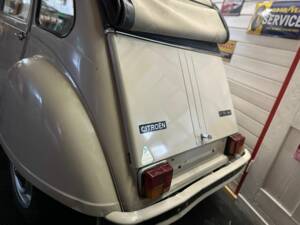 Afbeelding 6/17 van Citroën 2 CV 6 (1972)