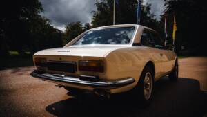 Image 20/33 of Peugeot 504 Coupé (1979)