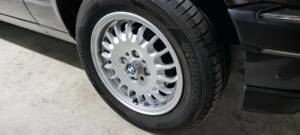 Image 64/100 of BMW 323i (1984)