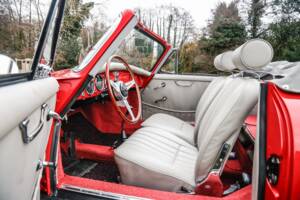 Image 33/40 de Porsche 356 B 1600 Super 90 (1961)