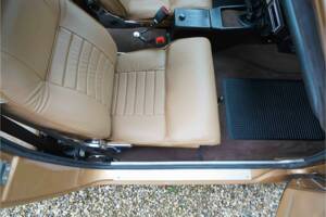 Image 38/50 of Volvo 1800 E (1971)