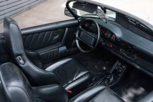 Image 32/68 of Porsche 911 Speedster 3.2 (1989)