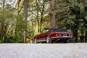 Image 18/50 of Jensen Interceptor MK III (1975)