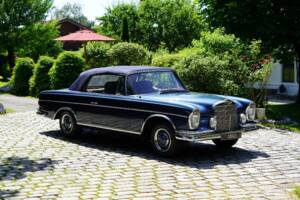 Image 6/13 of Mercedes-Benz 300 SE (1967)