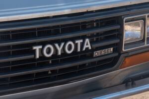 Image 43/46 of Toyota Land Cruiser HJ61 GX (1988)