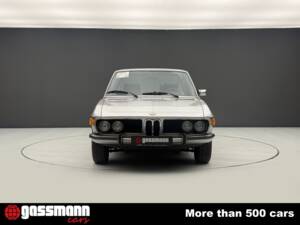 Image 1/15 of BMW 3,3 L (1974)