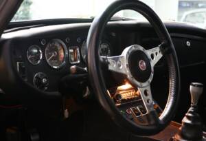 Bild 19/34 von MG MGB GT (1966)