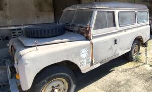 Afbeelding 4/4 van Land Rover 109 (1980)