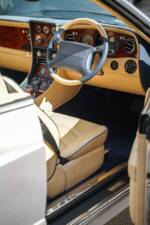Bild 47/50 von Bentley Azure (2001)