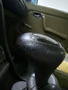 Bild 37/71 von Mercedes-Benz 250 (1979)