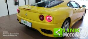 Image 8/10 of Ferrari 360 Modena (1999)