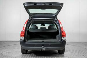 Bild 39/48 von Volvo V 70 2.4 (2006)