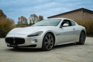 Bild 10/50 von Maserati GranTurismo S (2009)