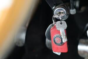 Image 50/50 of MG MGB GT (1974)