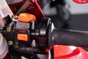 Image 26/50 of Ducati DUMMY (1993)