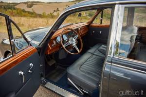Image 11/50 of Daimler 2.5 Litre V8 (1965)
