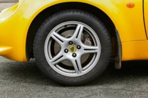 Image 15/50 of Lotus Elise 111 (1998)