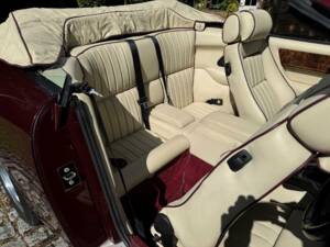 Afbeelding 43/54 van Aston Martin Virage Volante (1996)
