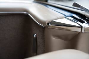 Immagine 70/93 di Mercedes-Benz 230 SL (1965)