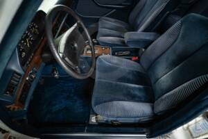 Bild 15/21 von Mercedes-Benz 280 SE (1982)