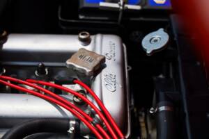 Image 32/58 of Alfa Romeo Giulia 1600 GTC (1965)