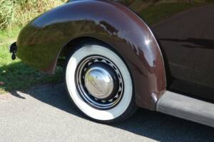 Image 35/52 de Ford V8 (1938)