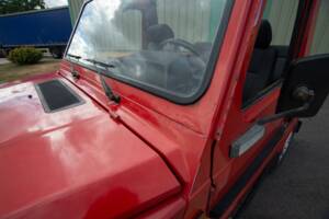 Immagine 29/42 di Mercedes-Benz 240 GD (SWB) (1979)