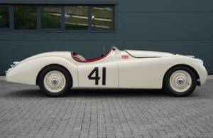 Image 3/50 of Jaguar XK 120 OTS (1950)