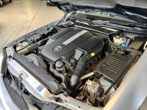 Imagen 44/82 de Mercedes-Benz SL 500 &quot;Silver Arrow&quot; (2001)