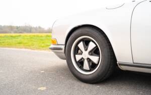 Image 12/40 of Porsche 911 2.2 S (1971)