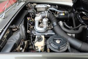 Image 25/48 of Bentley T 1 (1967)