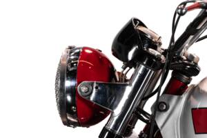 Image 6/34 of MV Agusta 250 Bicilindrica (1970)