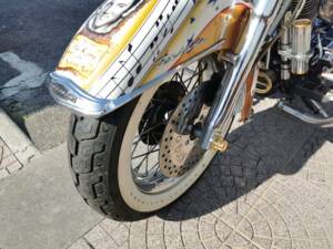 Image 19/34 of Harley-Davidson FLSTN Softail Deluxe (2005)