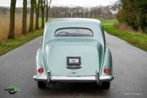 Image 44/46 of Bentley R-Type (1953)