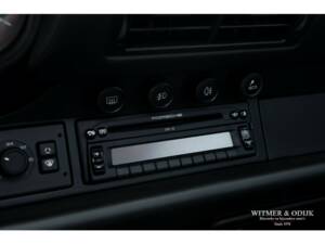 Bild 20/29 von Porsche 911 Carrera 4S (1998)
