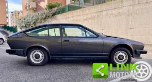 Bild 10/10 von Alfa Romeo GTV 2.0 (1981)