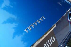Afbeelding 13/26 van Ferrari 365 GTB&#x2F;4 Daytona (1971)