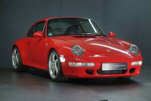 Immagine 18/43 di Porsche 911 Carrera (1997)