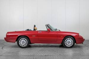Bild 12/50 von Alfa Romeo 2.0 Spider (1992)