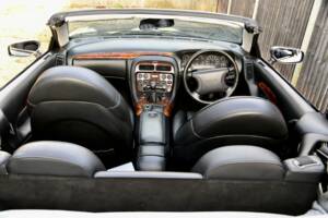 Image 20/50 of Aston Martin DB 7 Volante (1997)