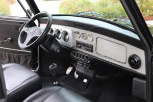 Immagine 11/38 di Mini Cooper 1.3i MPI (1999)