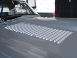 Image 39/50 de Jaguar Type E 3.8 (1970)