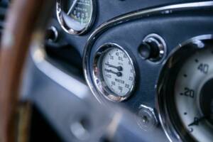 Imagen 11/47 de Austin-Healey 3000 Mk I (BT7) (1960)